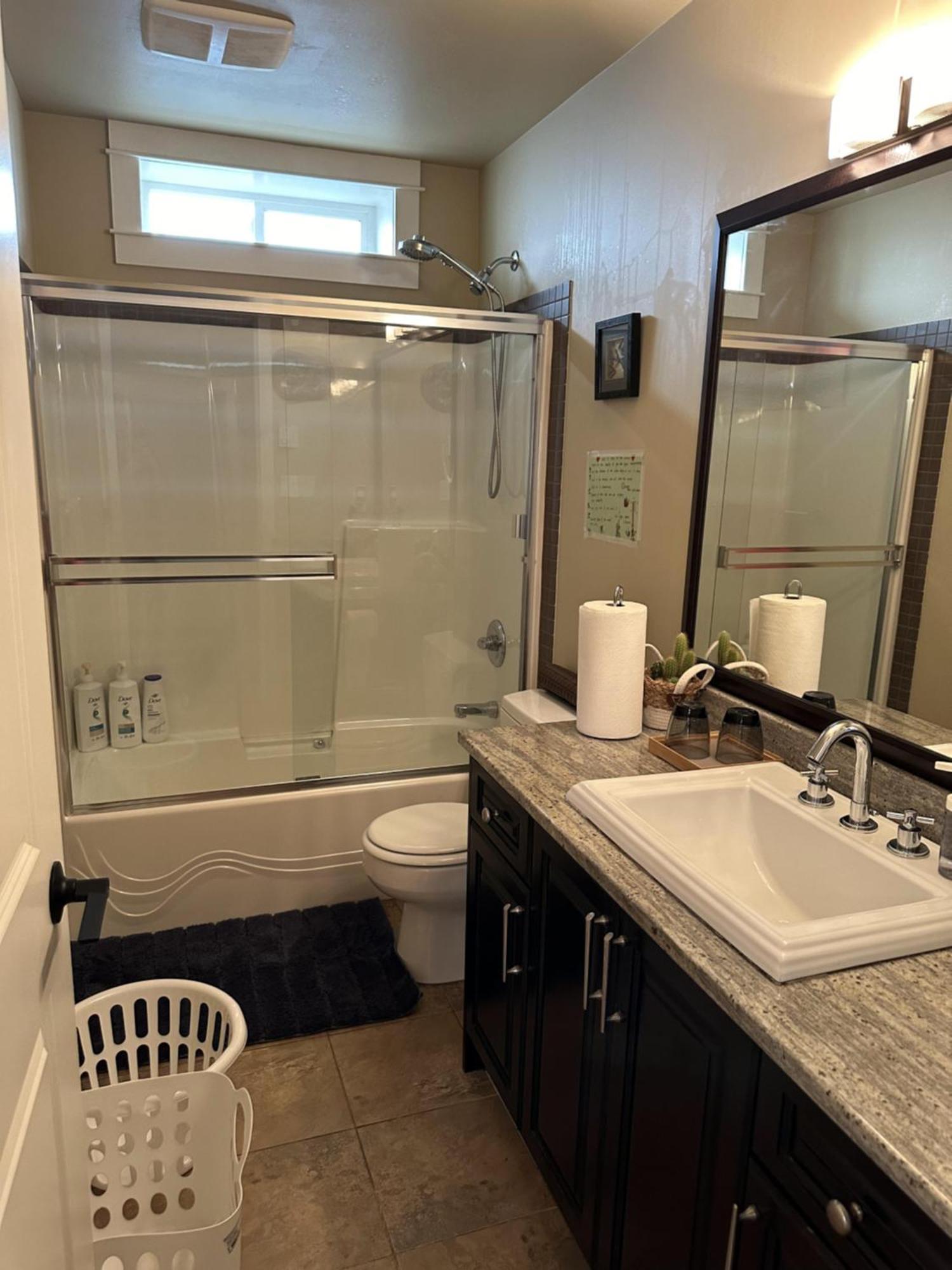 Separate Entry Sweet Home Victoria Bagian luar foto