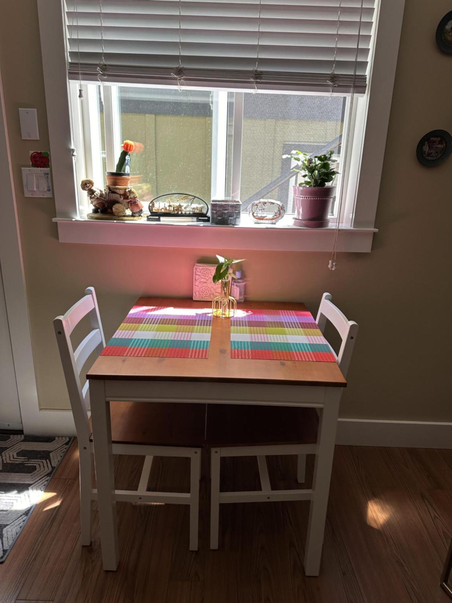 Separate Entry Sweet Home Victoria Bagian luar foto